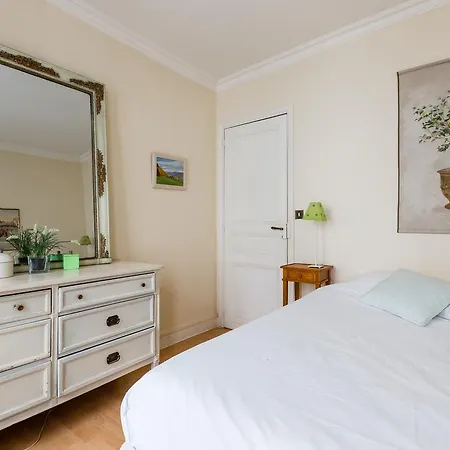 Apartment Tour Maubourg *