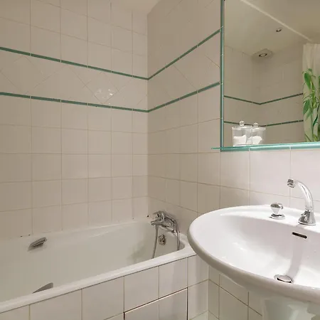 Apartment Tour Maubourg Paris