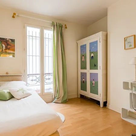 Apartment Tour Maubourg Paris